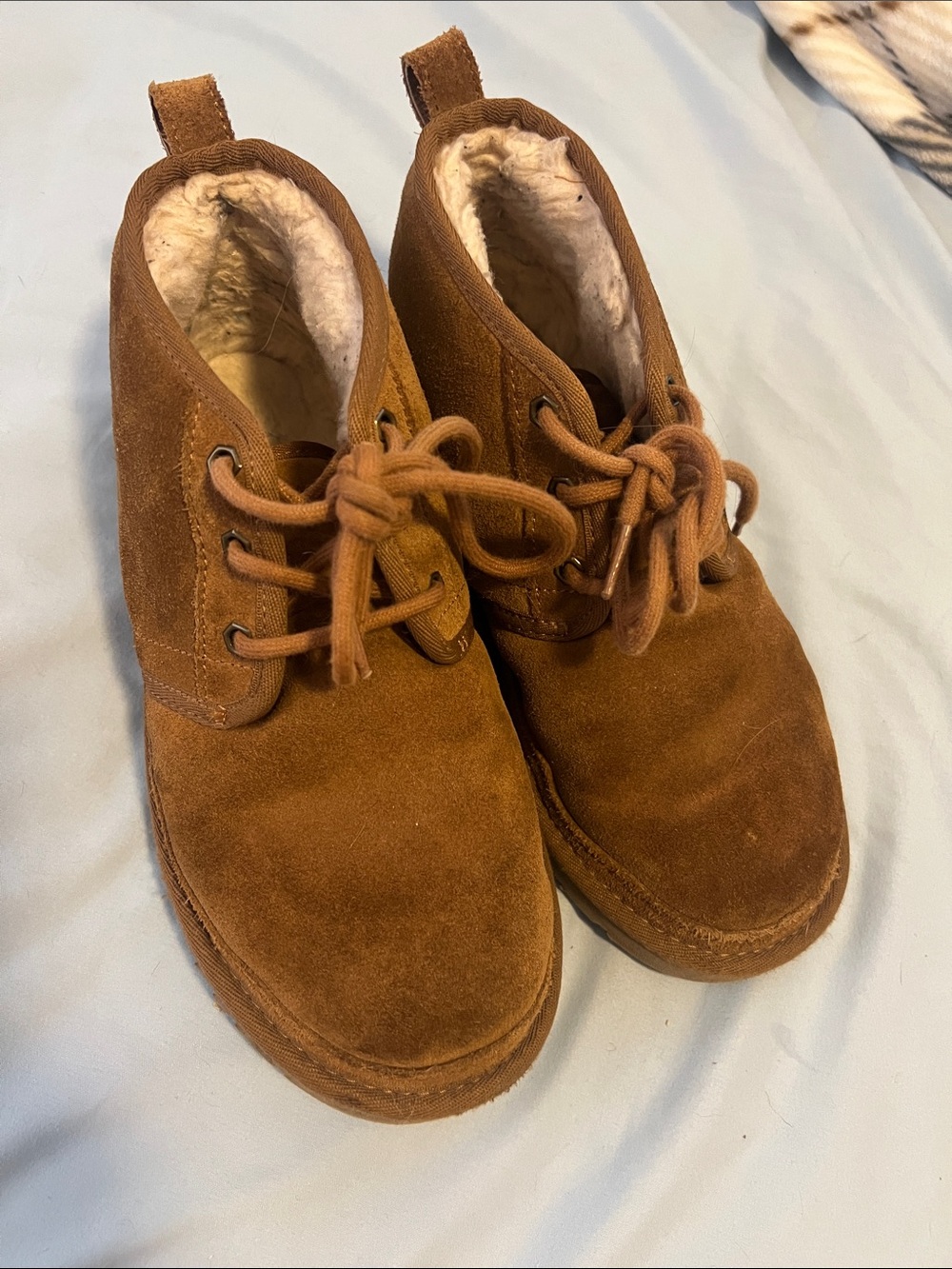 Ugg Neumel